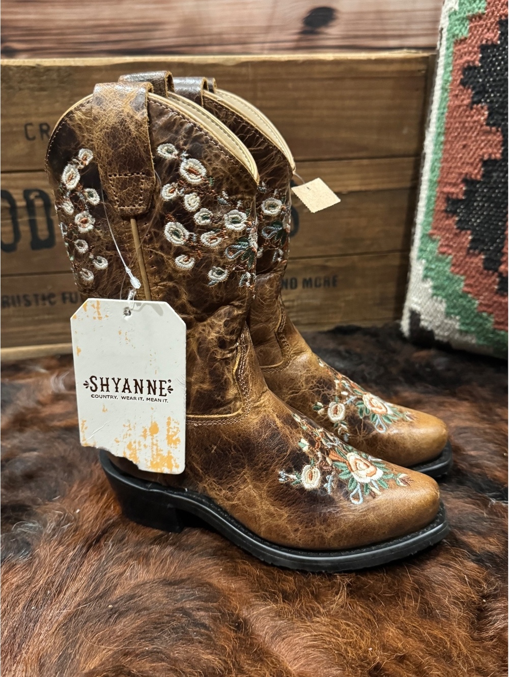 NEW Shyanne Little Maisie Western Boots — Girls’ Size 10D